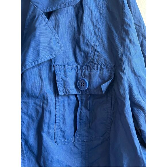 Chico's Size 3 Womens XL Button Closure Blue Jacket Scrunch Waist Roll Tab Sleev - Picture 3 of 6